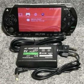 CONSOLA SONY PSP 1004+2GB+AC