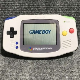 CONSOLA NINTENDO GAME BOY...