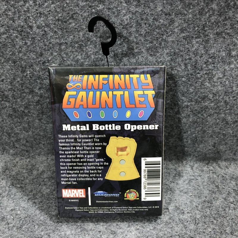 FIGURA MARVEL METAL BOTTLE OPENER THE INFINITY GAUNTLET