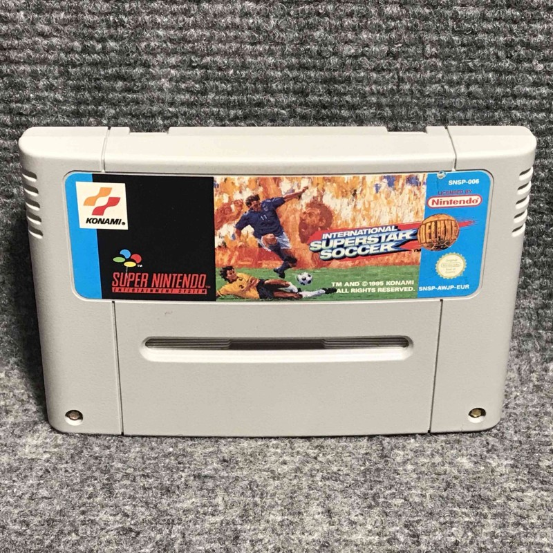 INTERNATIONAL SUPERSTAR SOCCER DELUXE SUPER NINTENDO SNES