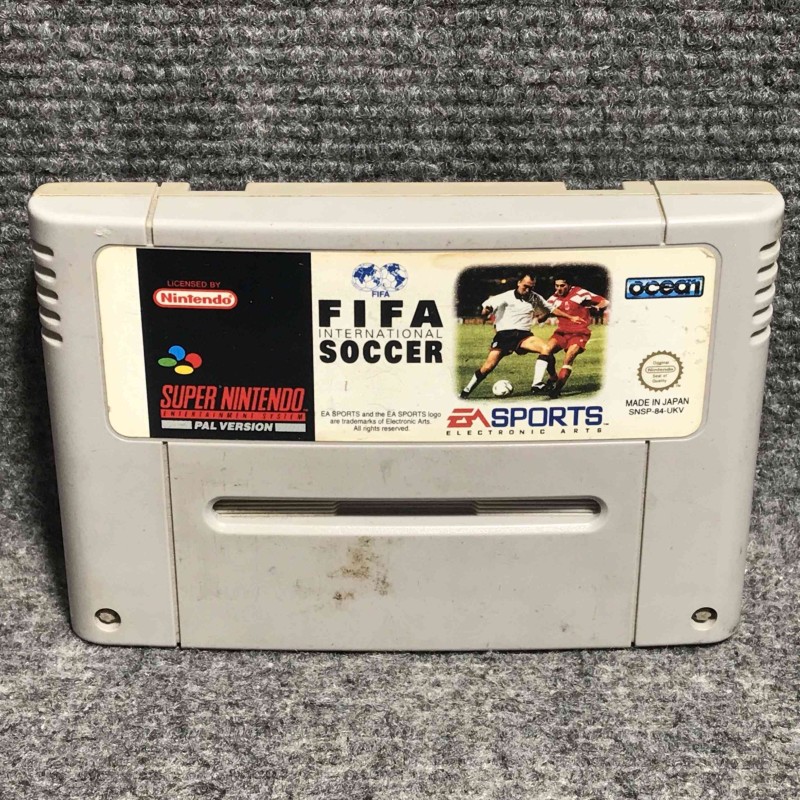 FIFA INTERNATIONAL SOCCER SUPER NINTENDO SNES