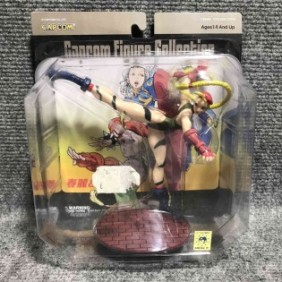TOYCOM CAPCOM FIGURE COLLECTION CAMMY B NUEVO