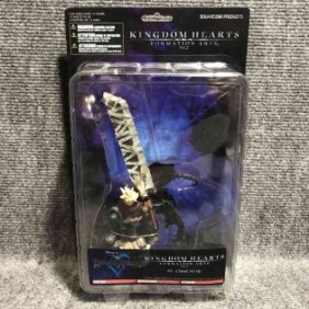 KINGDOM HEARTS FORMATION ARTS VOL 2 CLOUD STRIFE NUEVO