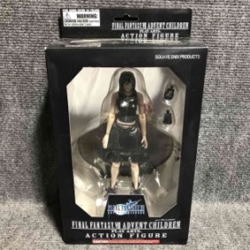PLAY ARTS FINAL FANTASY VII ADVENT CHILDREN TIFA LOCKHART NUEVO