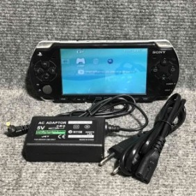 CONSOLA SONY PSP SLIM 2004 NEGRO+AC
