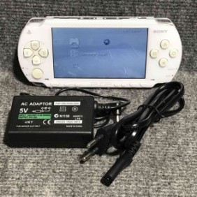 CONSOLA SONY PSP 1000 BLANCO+AC