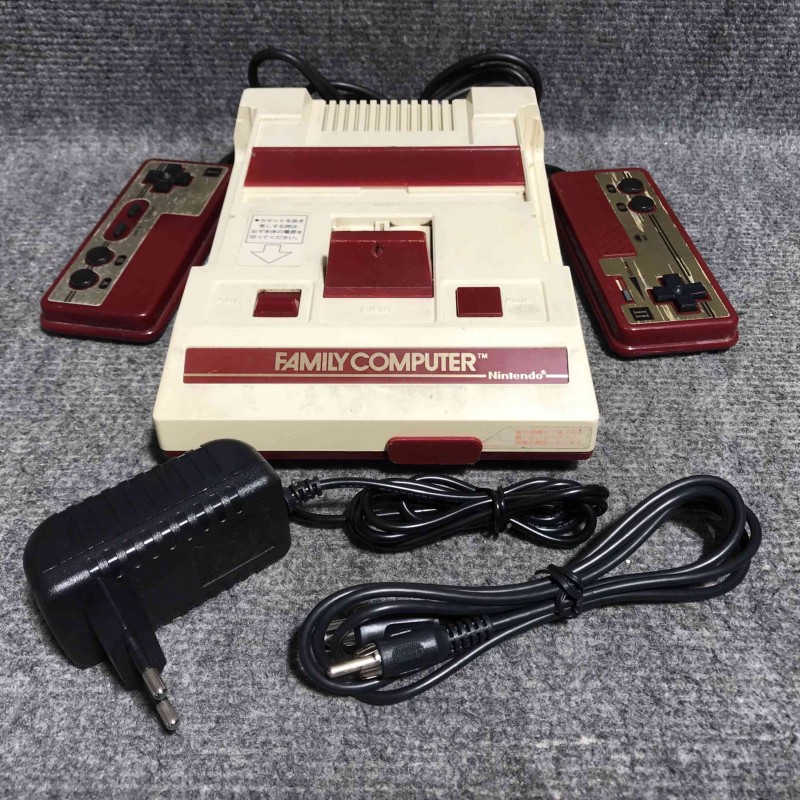 CONSOLA NINTENDO FAMICOM+RF+AC JAP NES