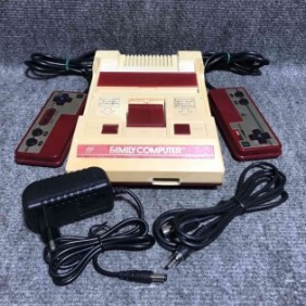 CONSOLA NINTENDO FAMICOM+RF+AC JAP NES