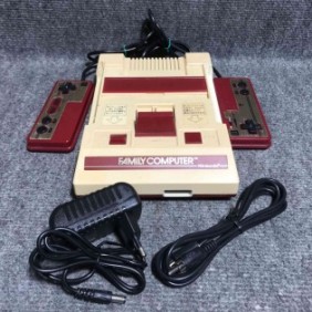 CONSOLA NINTENDO FAMICOM+RF+AC JAP NES