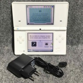 CONSOLA NINTENDO DSI BLANCO+AC
