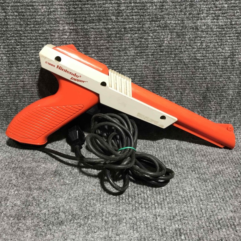 ZAPPER NINTENDO NES LIGHT GUN