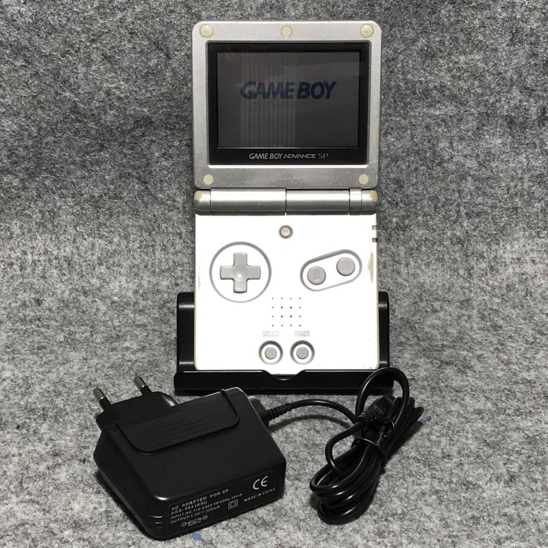 CONSOLA NINTENDO GAME BOY ADVANCE SP GRIS+AC GBA