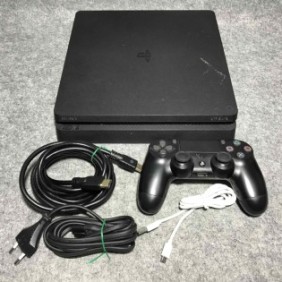 CONSOLA SONY PLAYSTATION 4...
