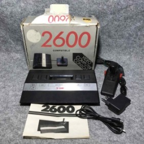 CONSOLA ATARI 2600...