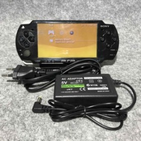 CONSOLA SONY PSP 2004+4GB+AC